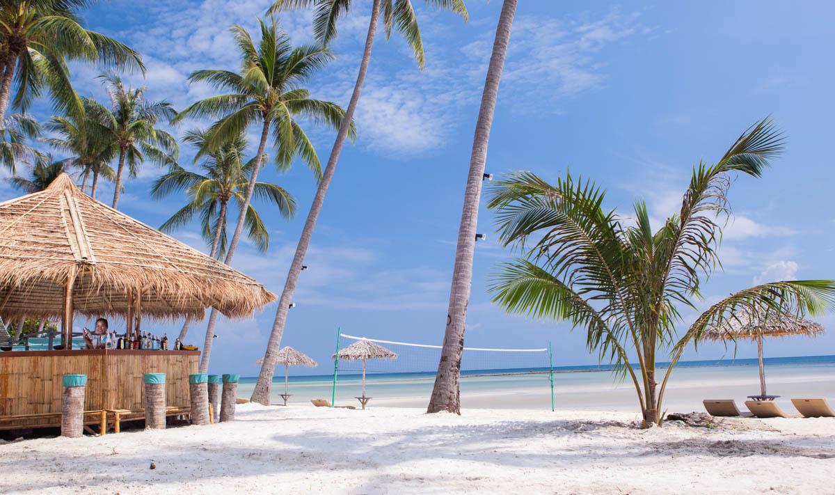 beach-samui-beachvillage-bar
