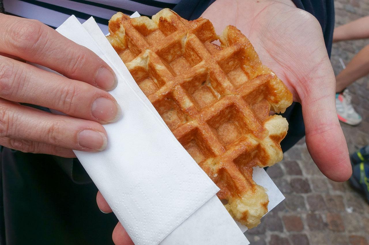 brugge-tips-chez-albert-belgische-wafels-eten