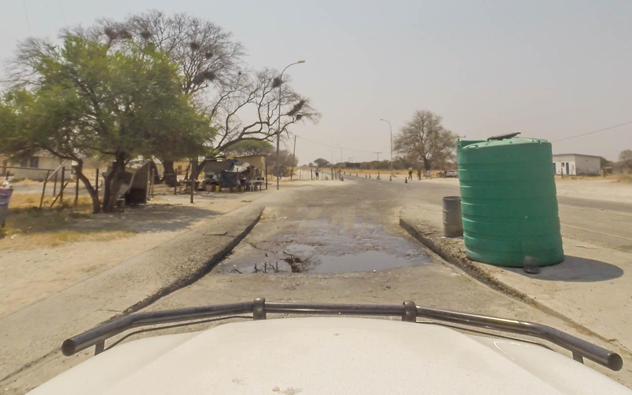 Autorijden Botswana tips veterinaire controle