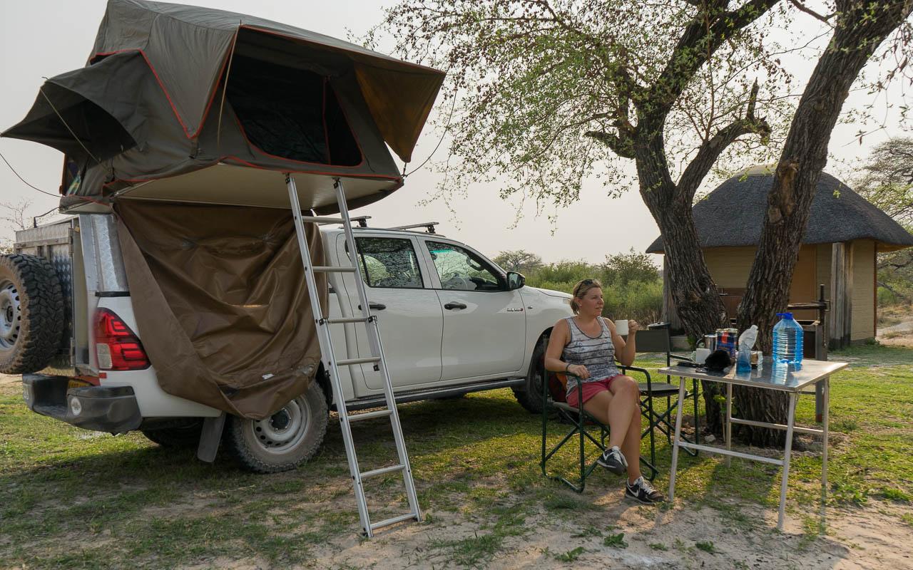 Autodrijven Botswana auto met daktent Toyota Hilux