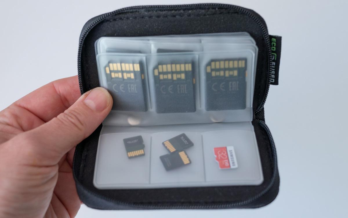 card-storage-case