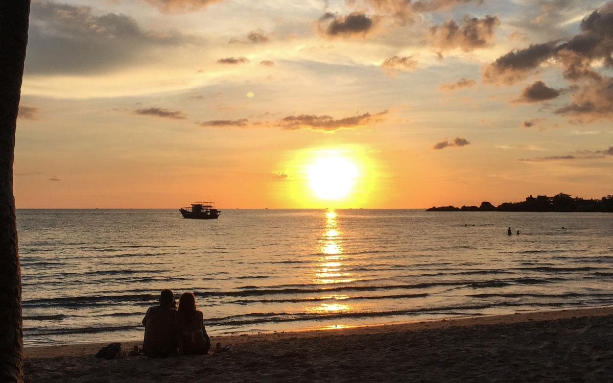 Koh Chang rapport de voyage coucher de soleil sur la plage