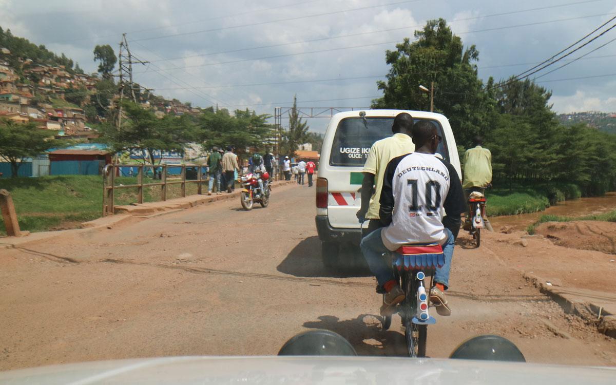 kigali-rwanda-car