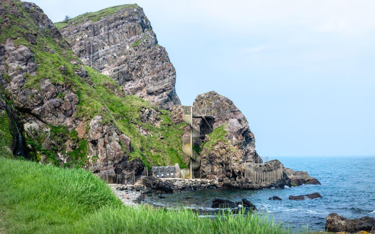Début du chemin des Gobbins