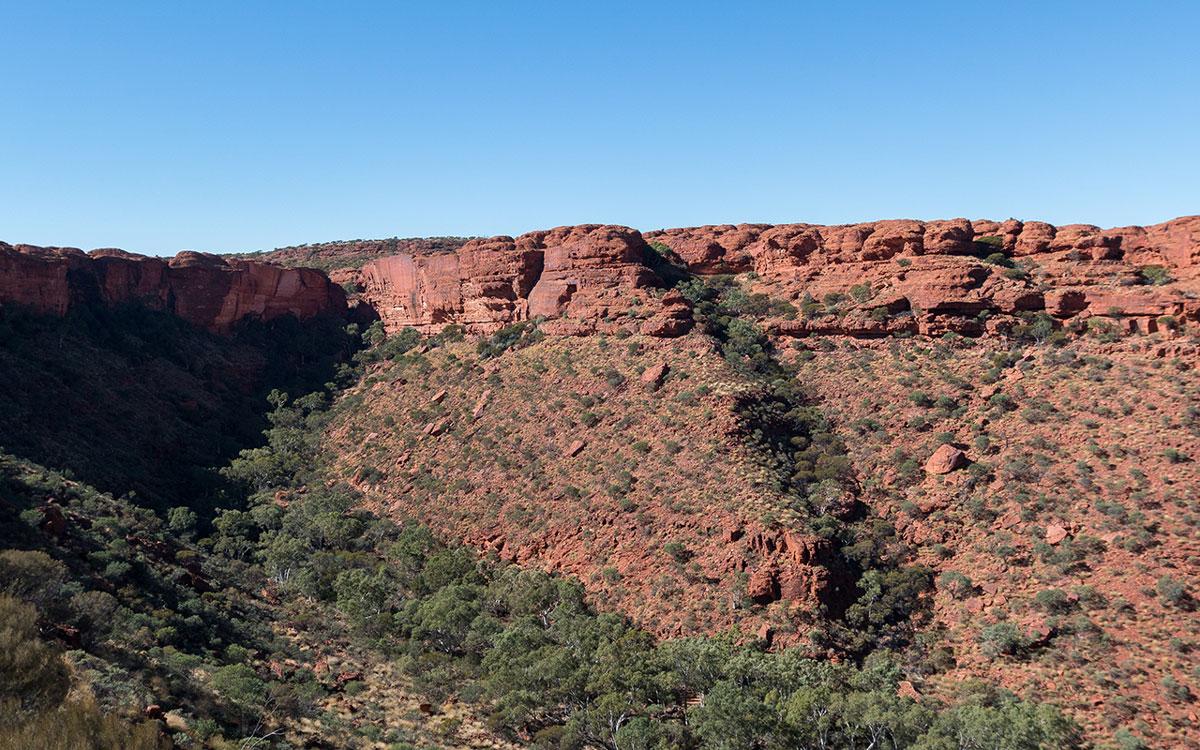 Kings Creek Walk Green Oasis