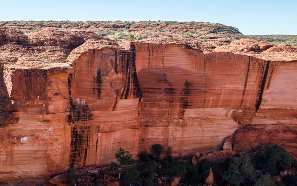 Kings Canyon Steep Rock Walls