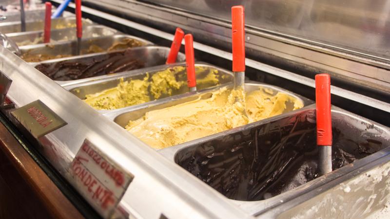 Eating Italy food tour Rome Giolitti ice cream