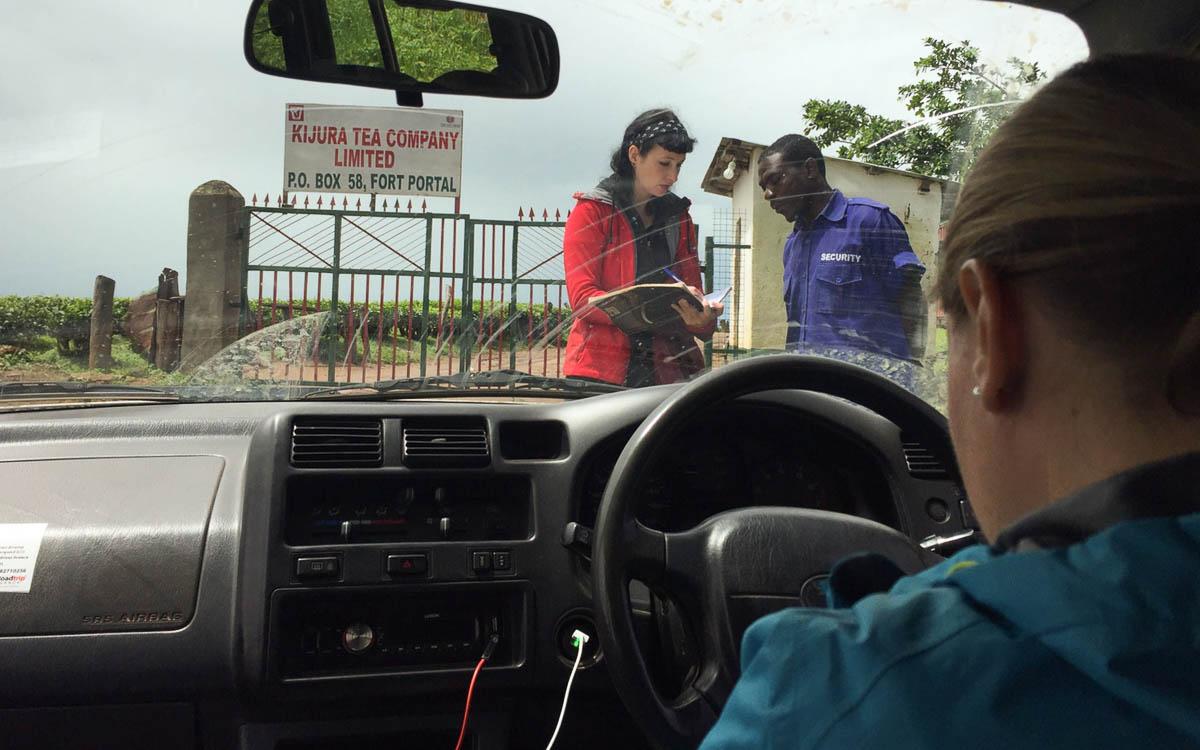 fort-portal-visit-to-tea-factory-registration