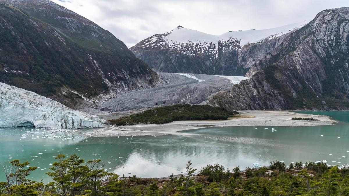 Moraine Pía Glacier