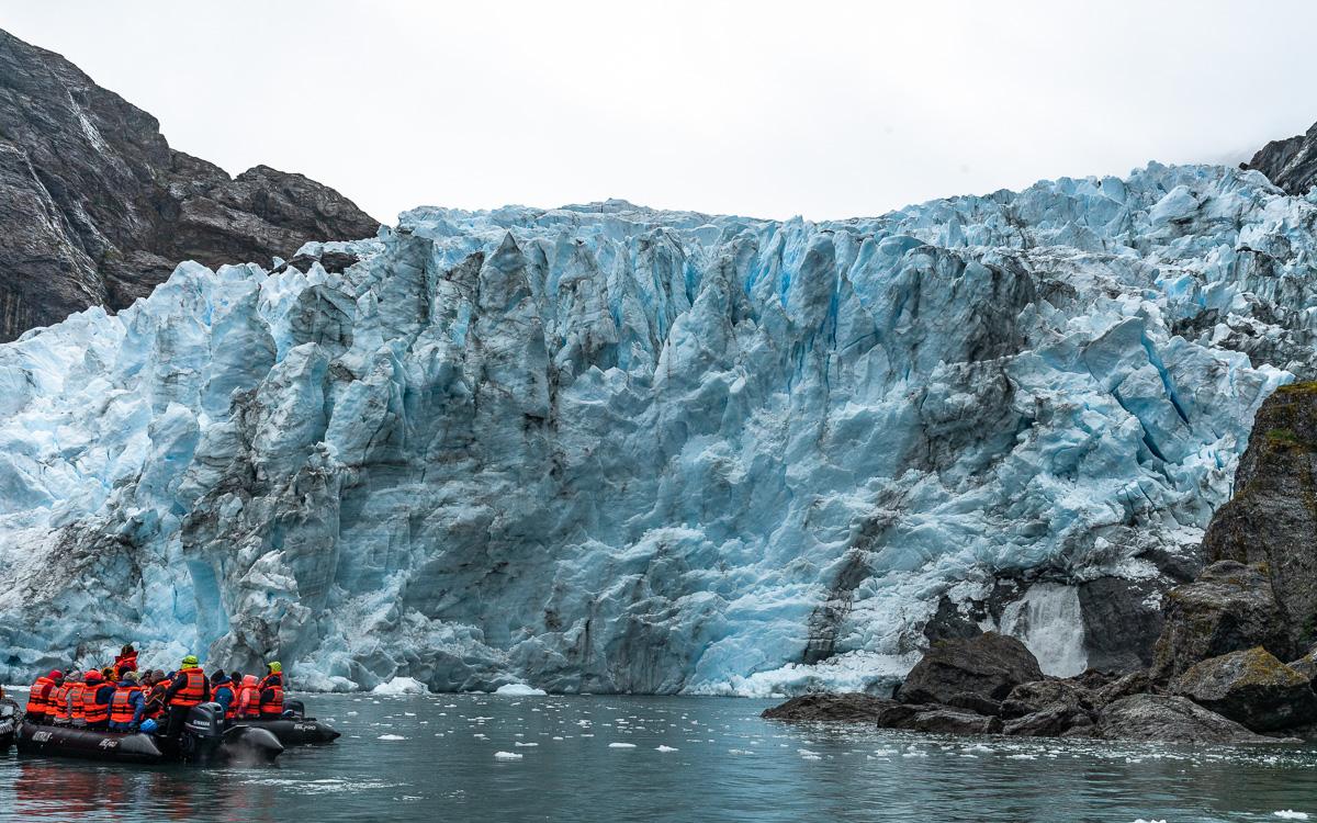 Cóndor Glacier Tongue with Zodiac