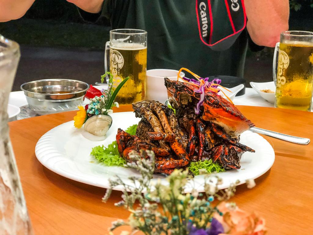 "Black Pepper Crab" at Long Beach Seafood Restaurant Singapore