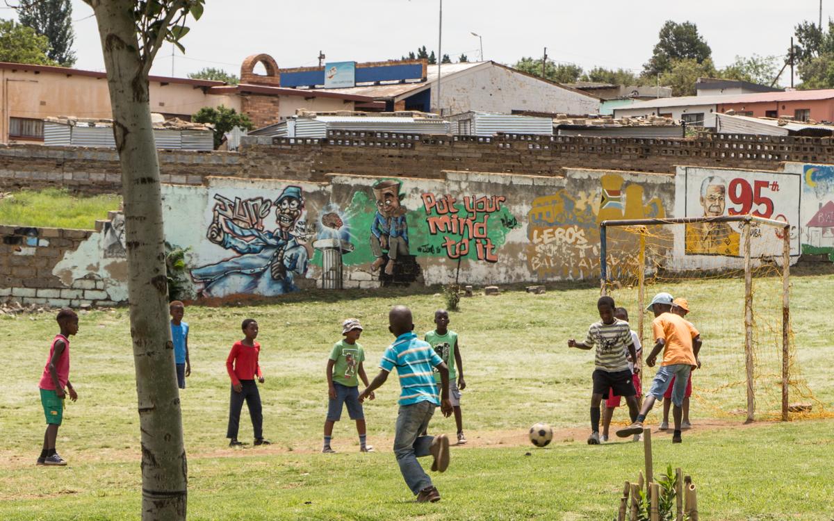 Lebo's Backpacker children's football