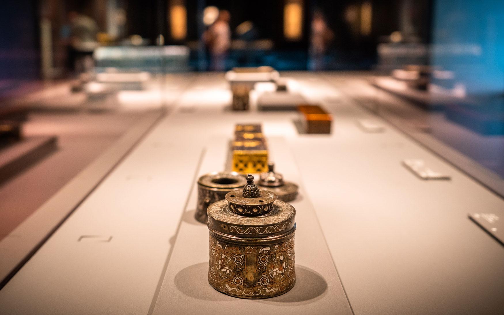 Museum voor Islamitische Kunst (MIA) Doha bezienswaardigheid - het museum heeft geweldige tentoonstellingen.