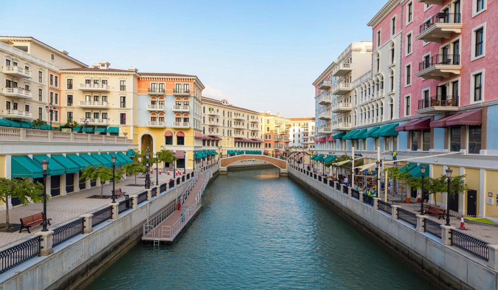 The Pearl in Doha is een kunstmatig opgespoten eiland