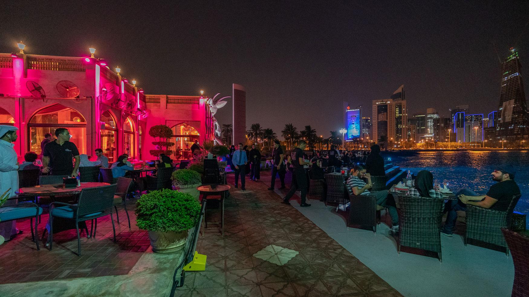 Mooie uitzichten bij Al Mourjan in Doha: Libanees eten