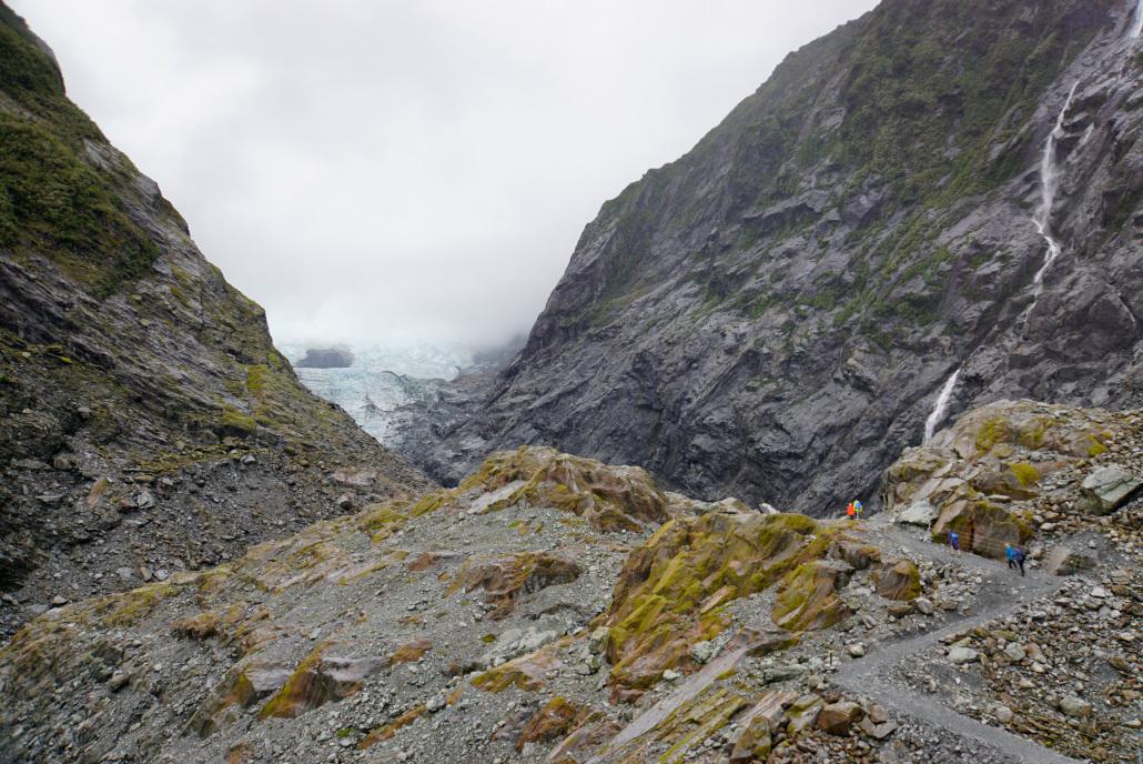 Path to Franz Josef Glacier