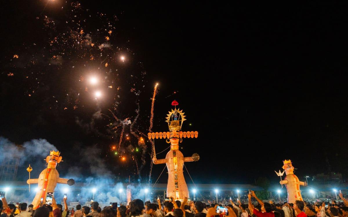 Kleurrijke Dussehra-festival in India (hier Pushkar)