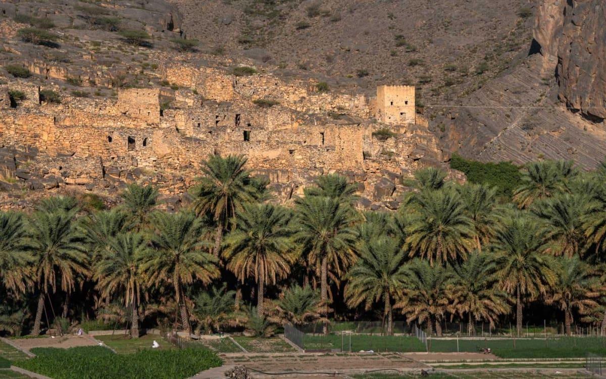 Wadh Ghul Oman travel tips