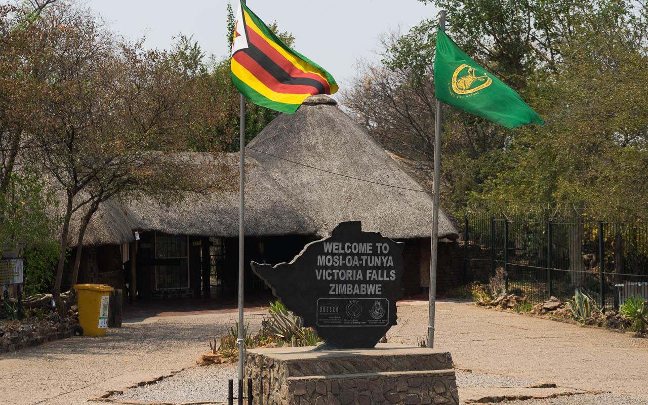 Toegang tot de Victoria Watervallen vanuit Zimbabwe