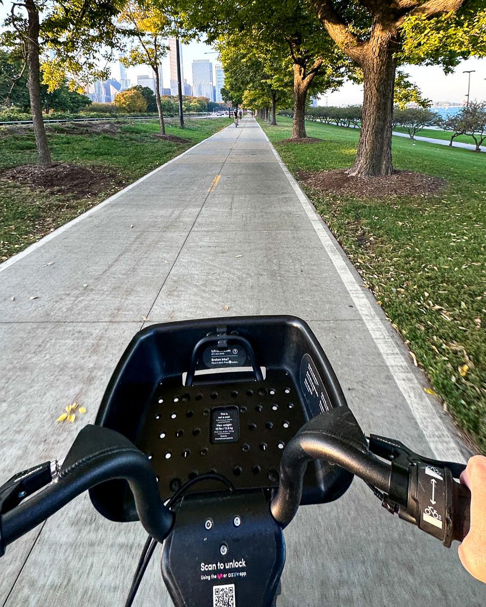 Biking in Chicago is especially recommended along the Lakefront Bike Trail.