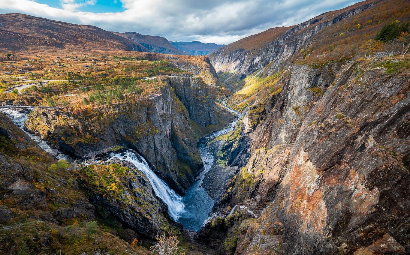 Chute d'eau de Vøringsfossen attraction Norvège