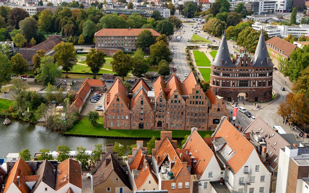 Van de toren van de St. Petri Kerk heb je het mooiste uitzicht over Lübeck.
