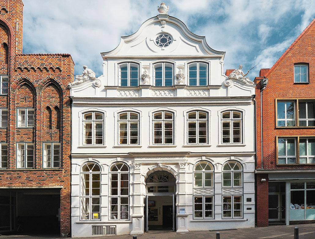 Bezienswaardige Buddenbrookhuis in Lübeck over het leven en de werken van Thomas Mann