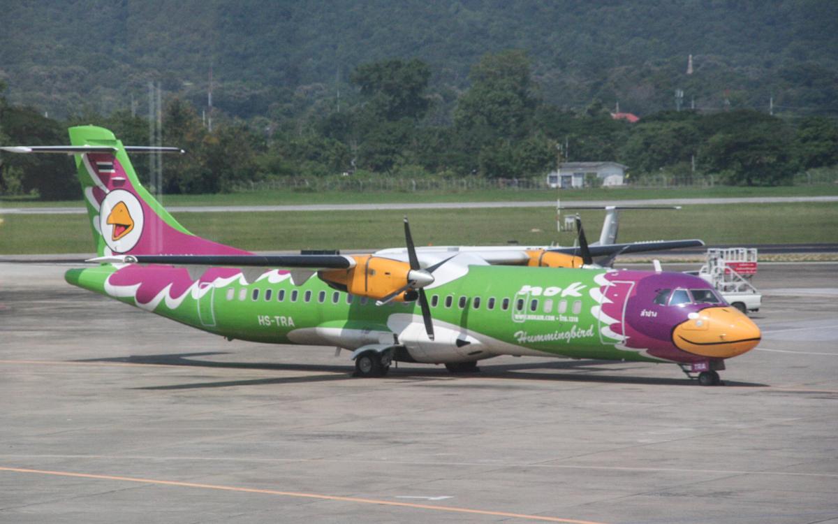 Island hopping Thailand: Flight to Koh Samui