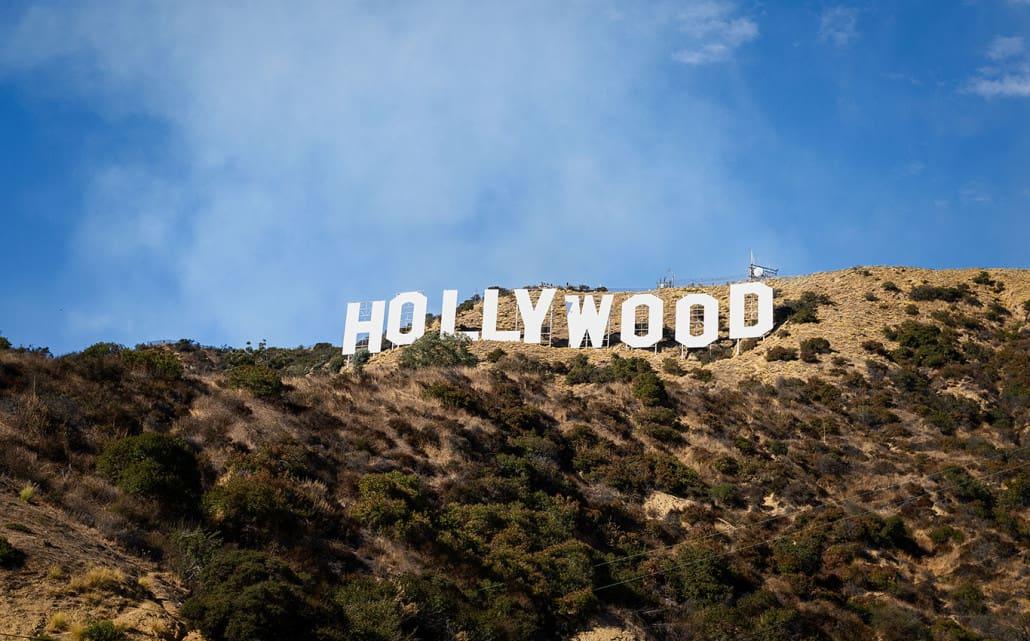 Het beroemde Hollywood Sign kun je vanaf verschillende locaties aan de Mullholland Drive fotograferen