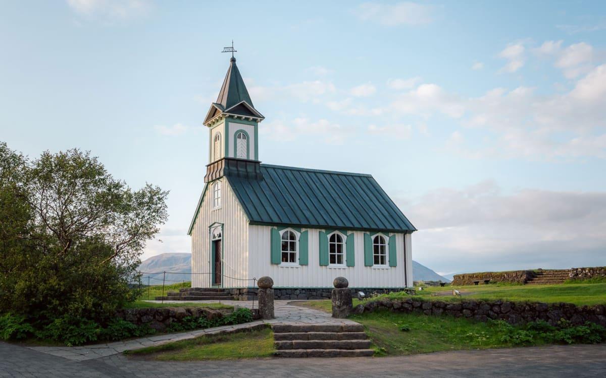 oudste kerk in IJsland