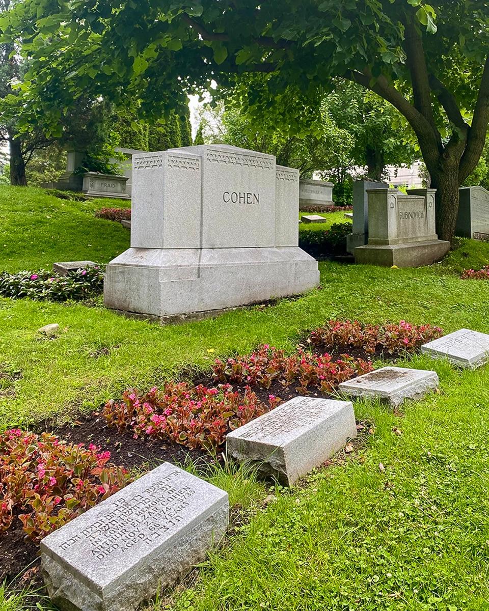 Leonard Cohen's grave at Cimetière Mont-Royal