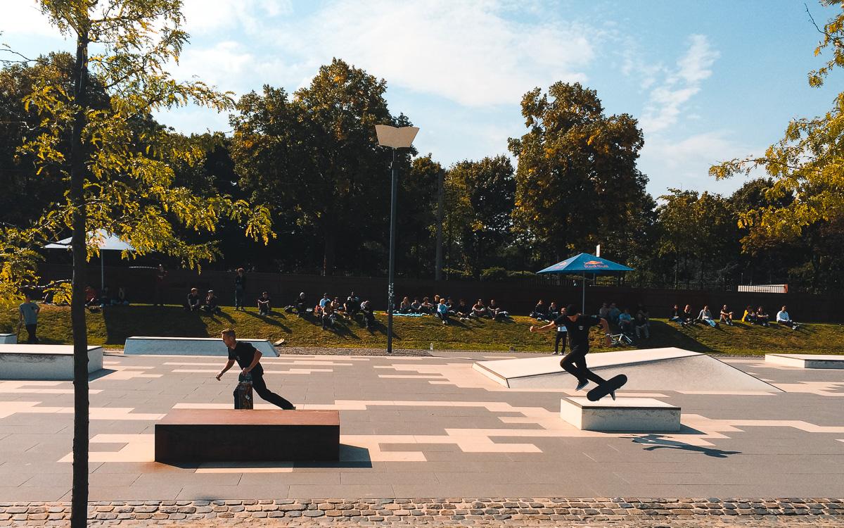 cologne-sights-skate-park-rheinauhafen