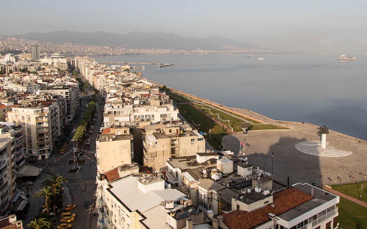 Izmir hotel waterfront