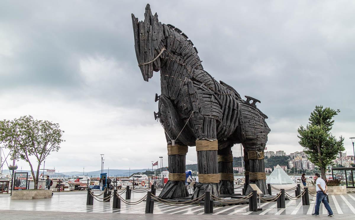 Canakkale Attraction Horse Troy Film