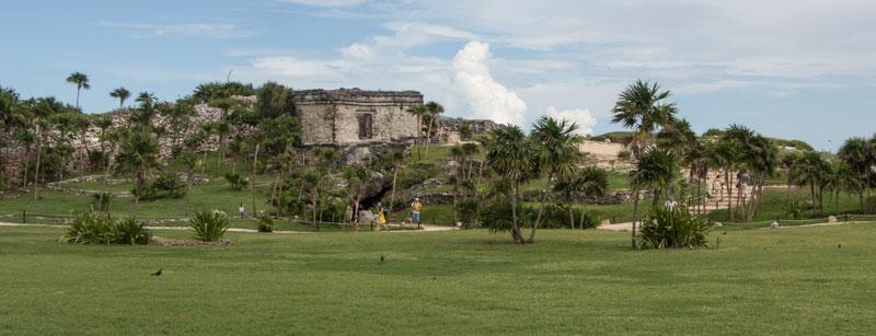mayan-ruins-site-tulum