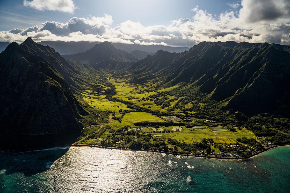 Kualoa Ranch from the helicopter (Oahu, Hawaii)