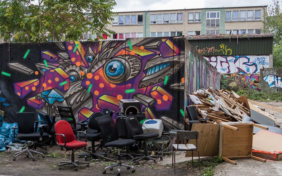 Straatkunst in Prenzlauer Berg, Berlijn met Hidden Path