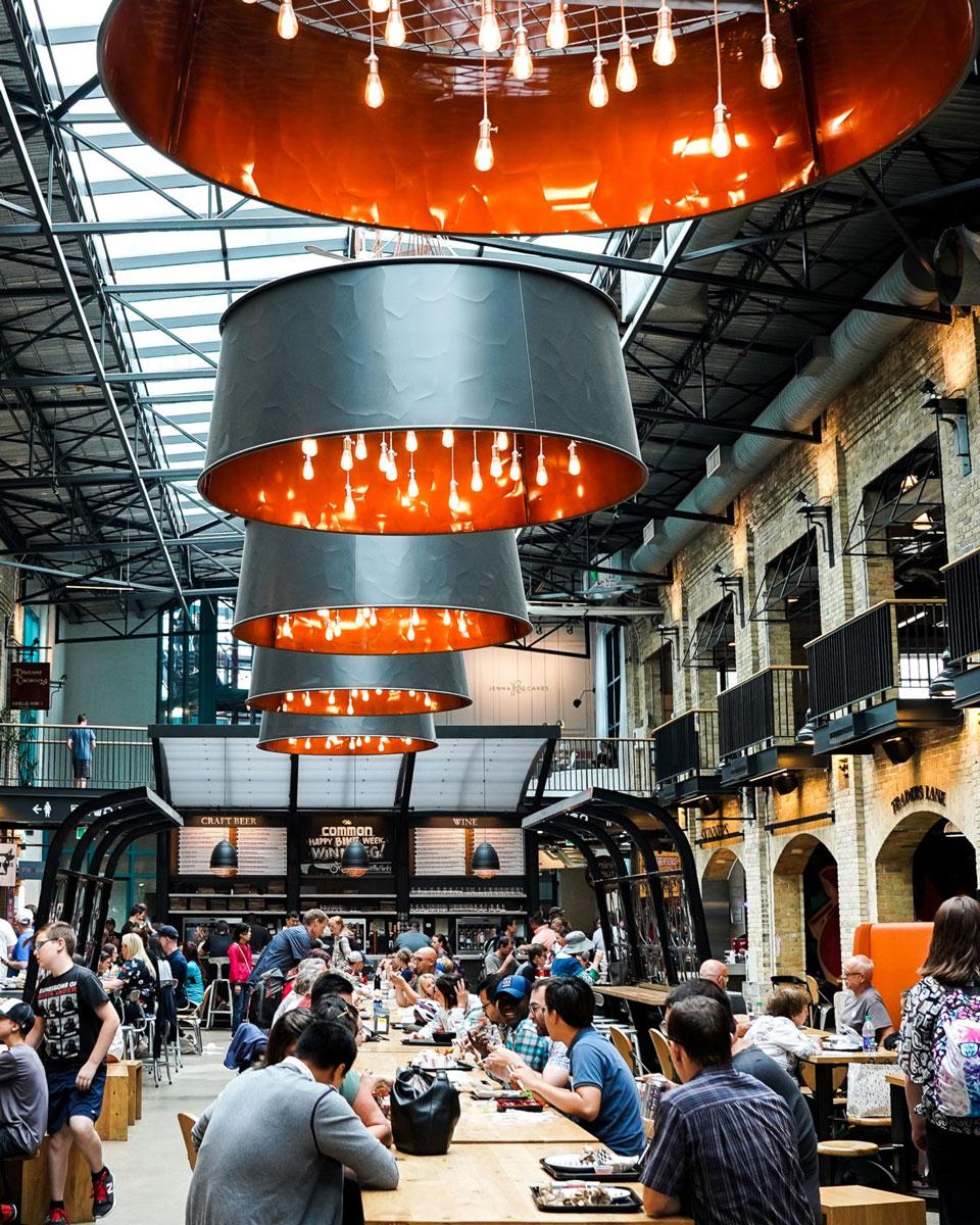 The Forks Market : Dégustation et promenade à Winnipeg