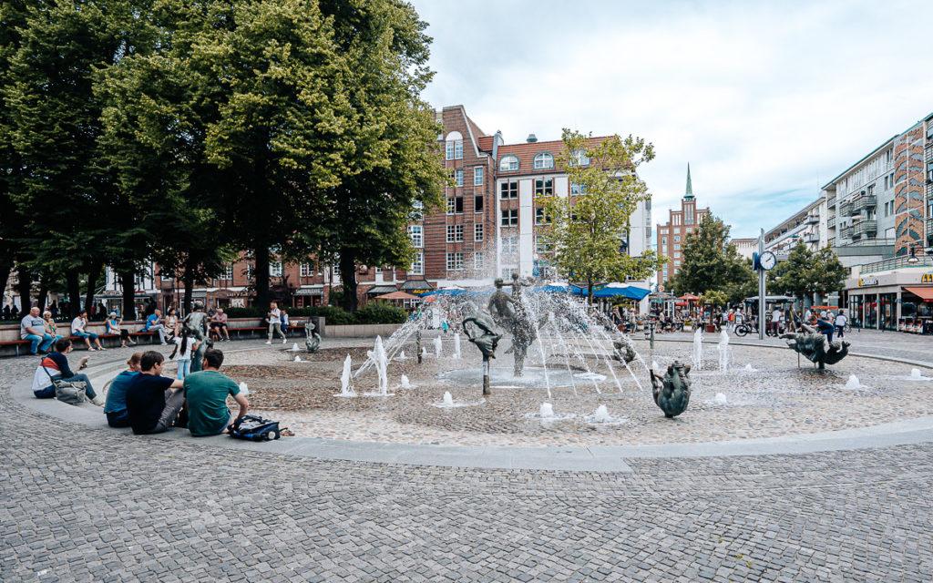 Rostock Pornobrunnen - Fountain of Joy