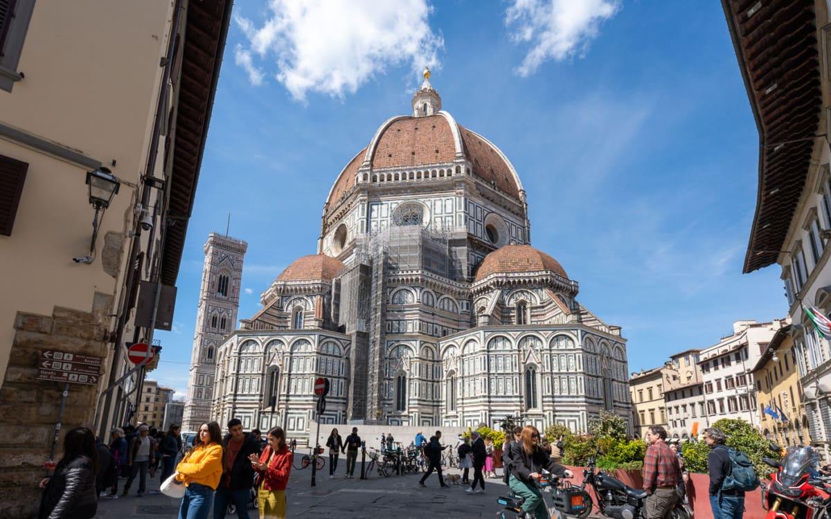 Cathedral Square in Florence from the back