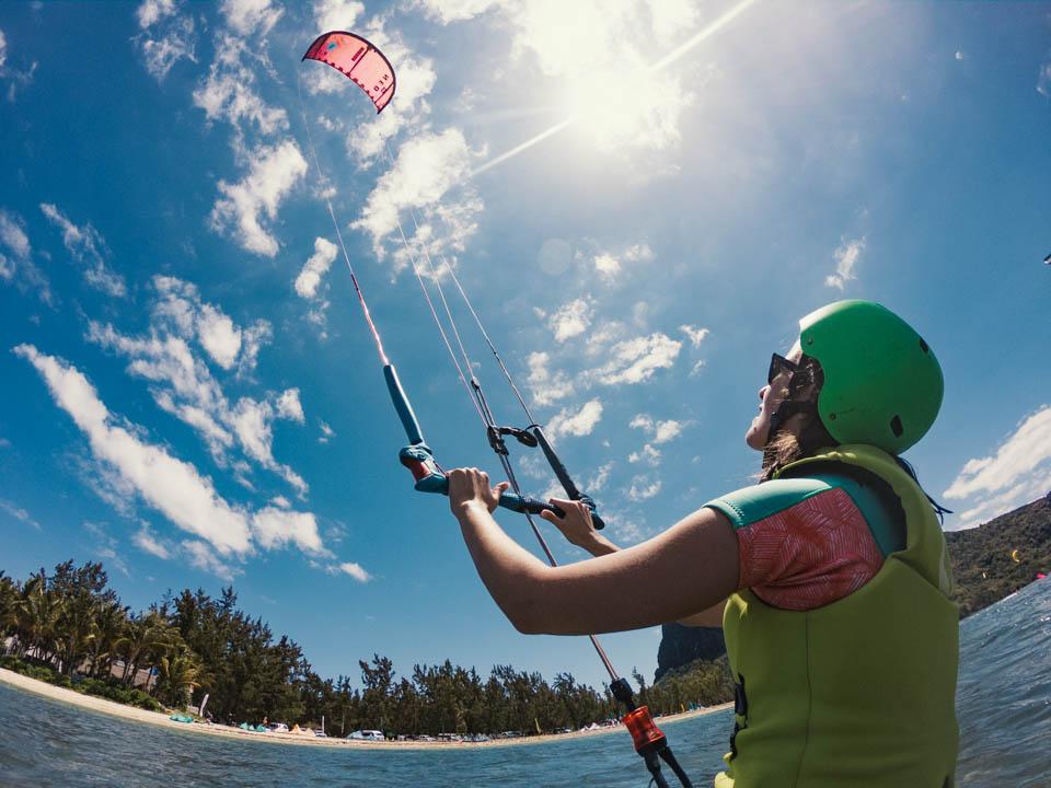 Kite surfing training in Le Morne