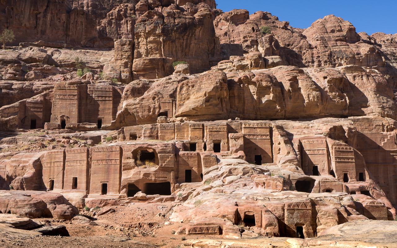 Rock City Petra Jordan Facade Street Graves