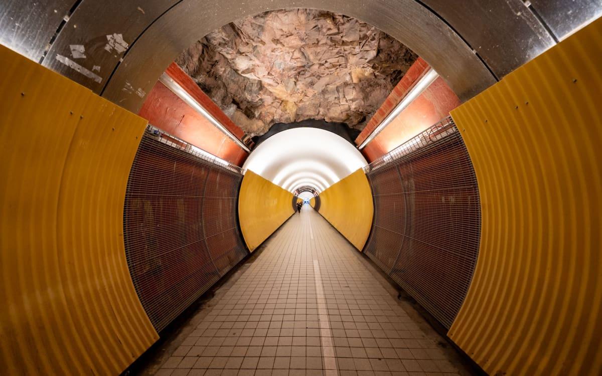 Brunkeberg Tunnel (Tullengatan) - Stockholm's hidden shortcut