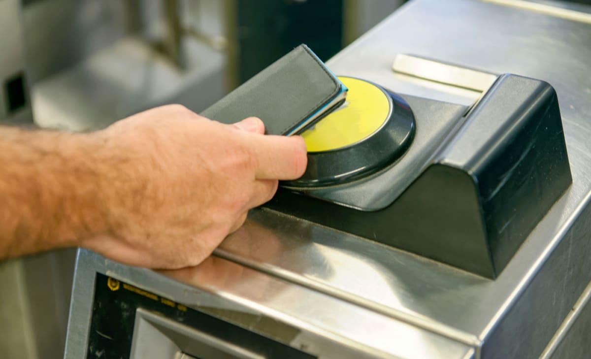 In plaats van een metro ticket betaal je eenvoudig met je creditcard in New York