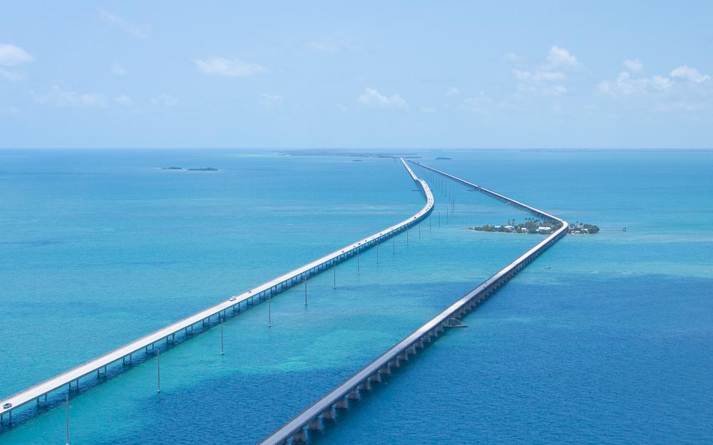 best-time-to-visit-florida-clear-water-7milebridge