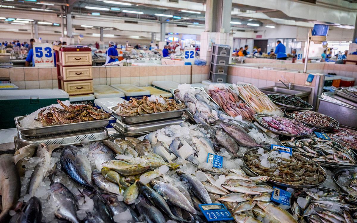 conseil-abou-dhabi-marche-de-poissons