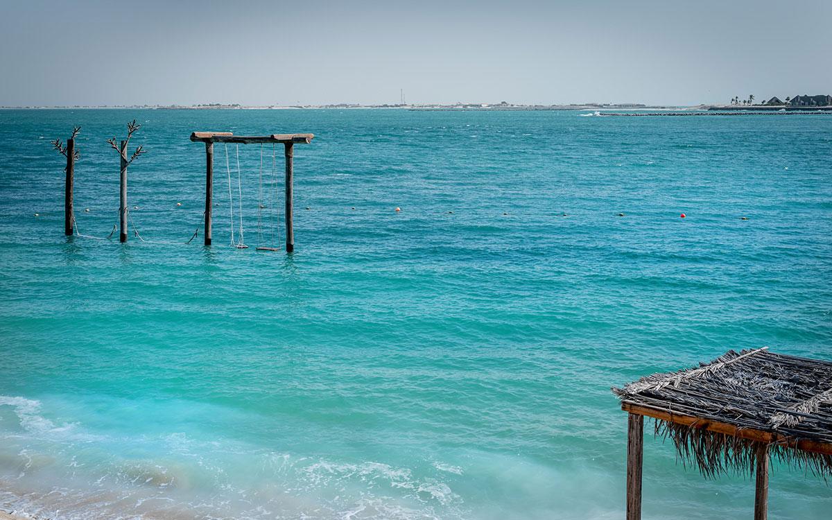 zaya-nurai-island-mer-turquoise