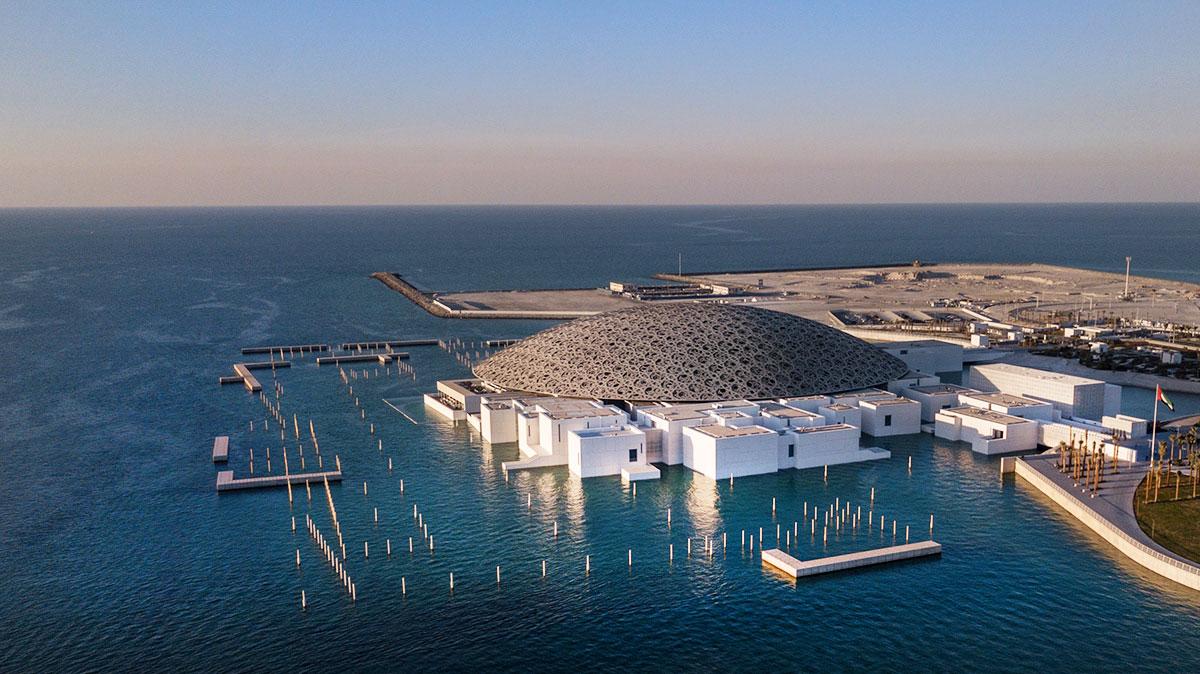 Louvre Abou Dhabi vue aérienne