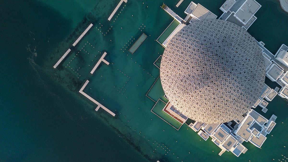 Point fort à Abou Dhabi : le Louvre