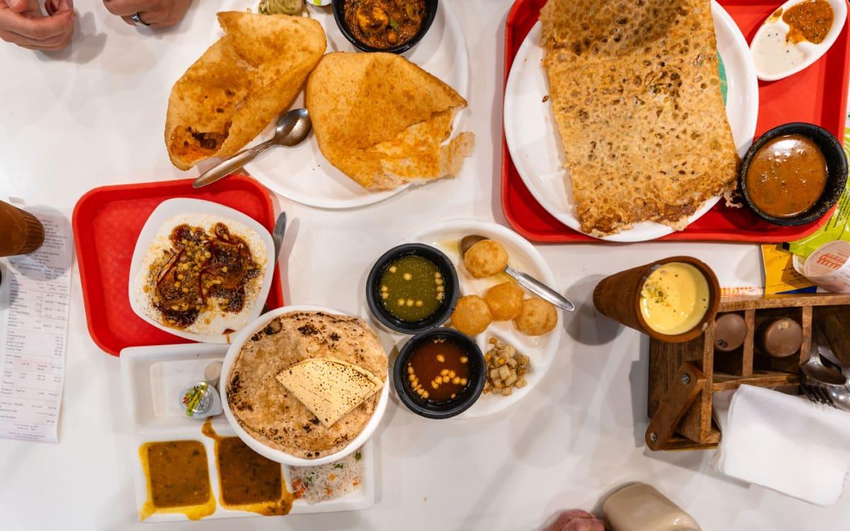 Food in India: Street food in Agra